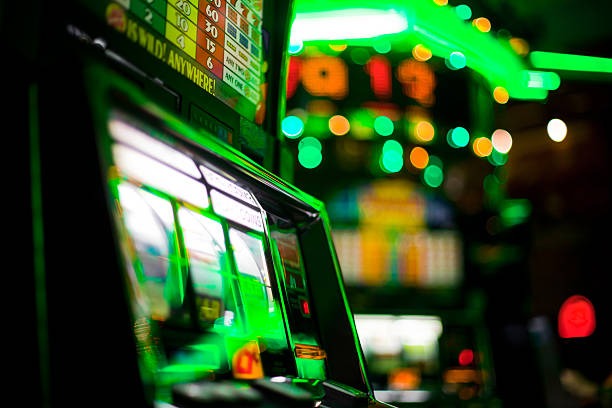 maxwin919 Crash & Arcade Games